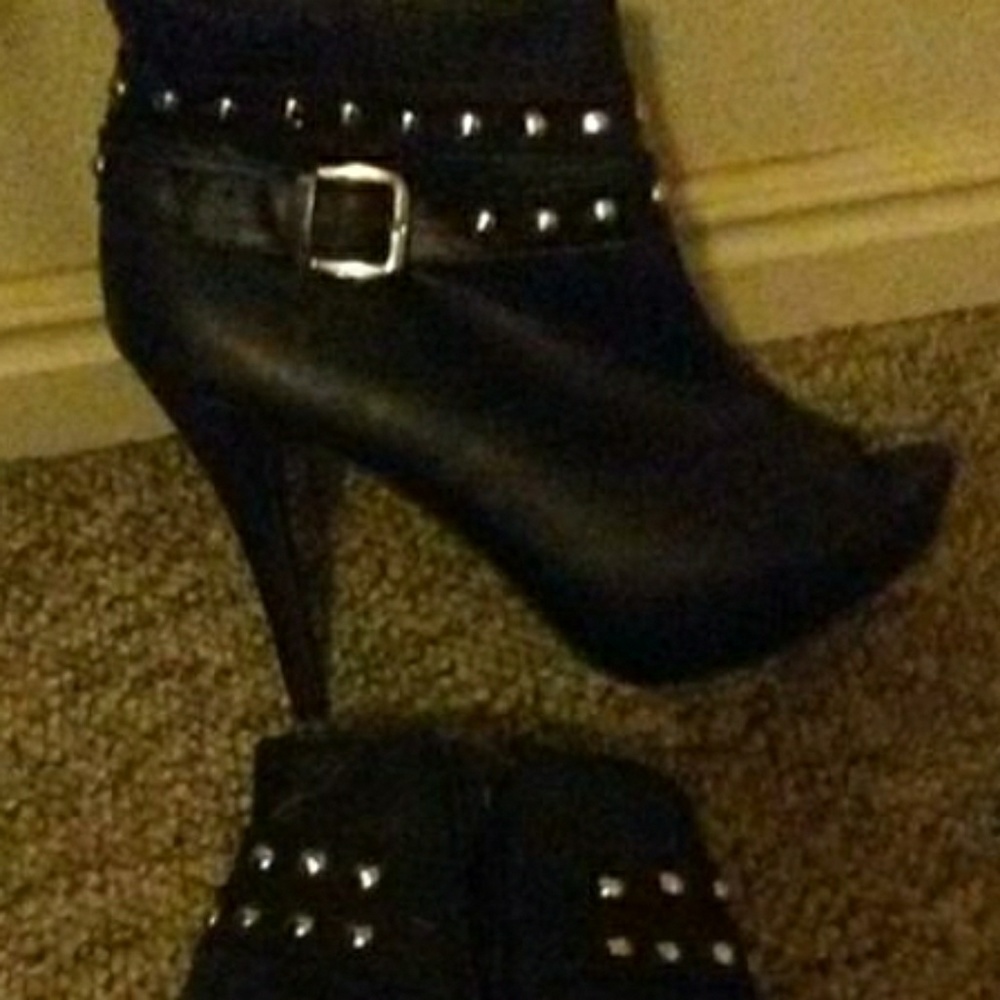 Rue21 high heels.
